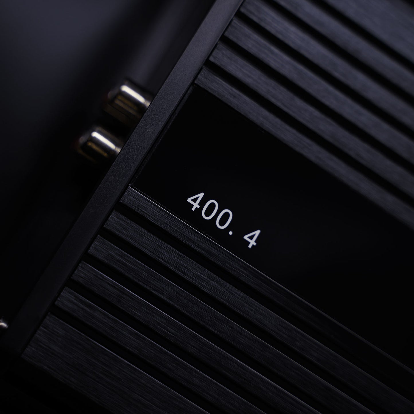 1600 WATT RMS CLASS D 4-CHANNEL AMPLIFIER FULL RANGE