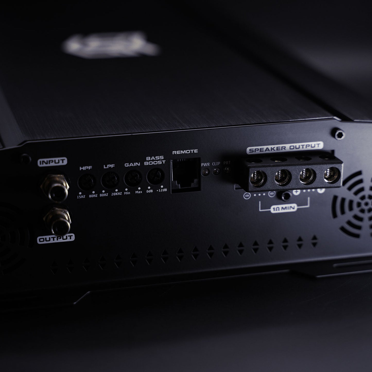8000 WATT CLASS D MONOBLOCK AMPLIFIER